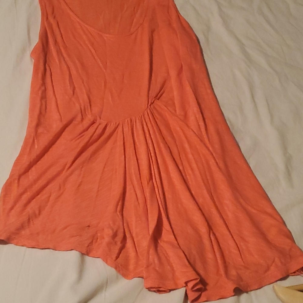 Clothing - Picture 3 of 3
